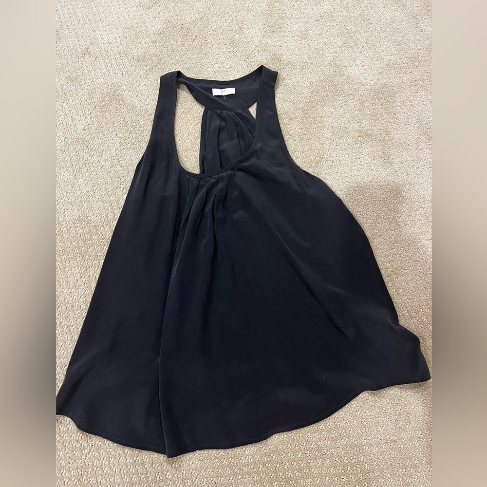 Joie women’s silk tank top size small but missing tag